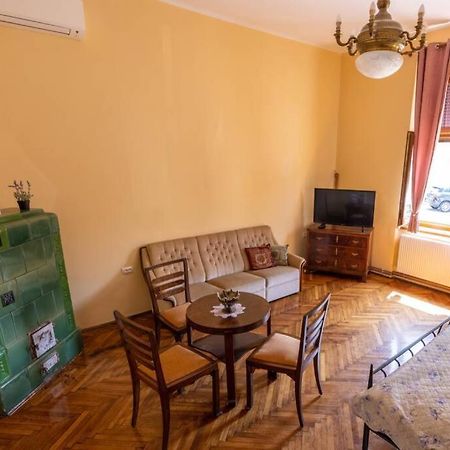 Apartman Gaudeamus Lejlighed Varaždin Eksteriør billede