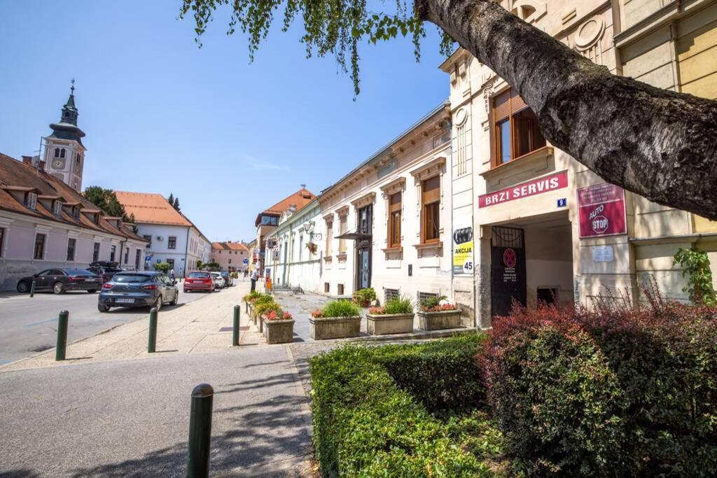 Apartman Gaudeamus Lejlighed Varaždin Eksteriør billede